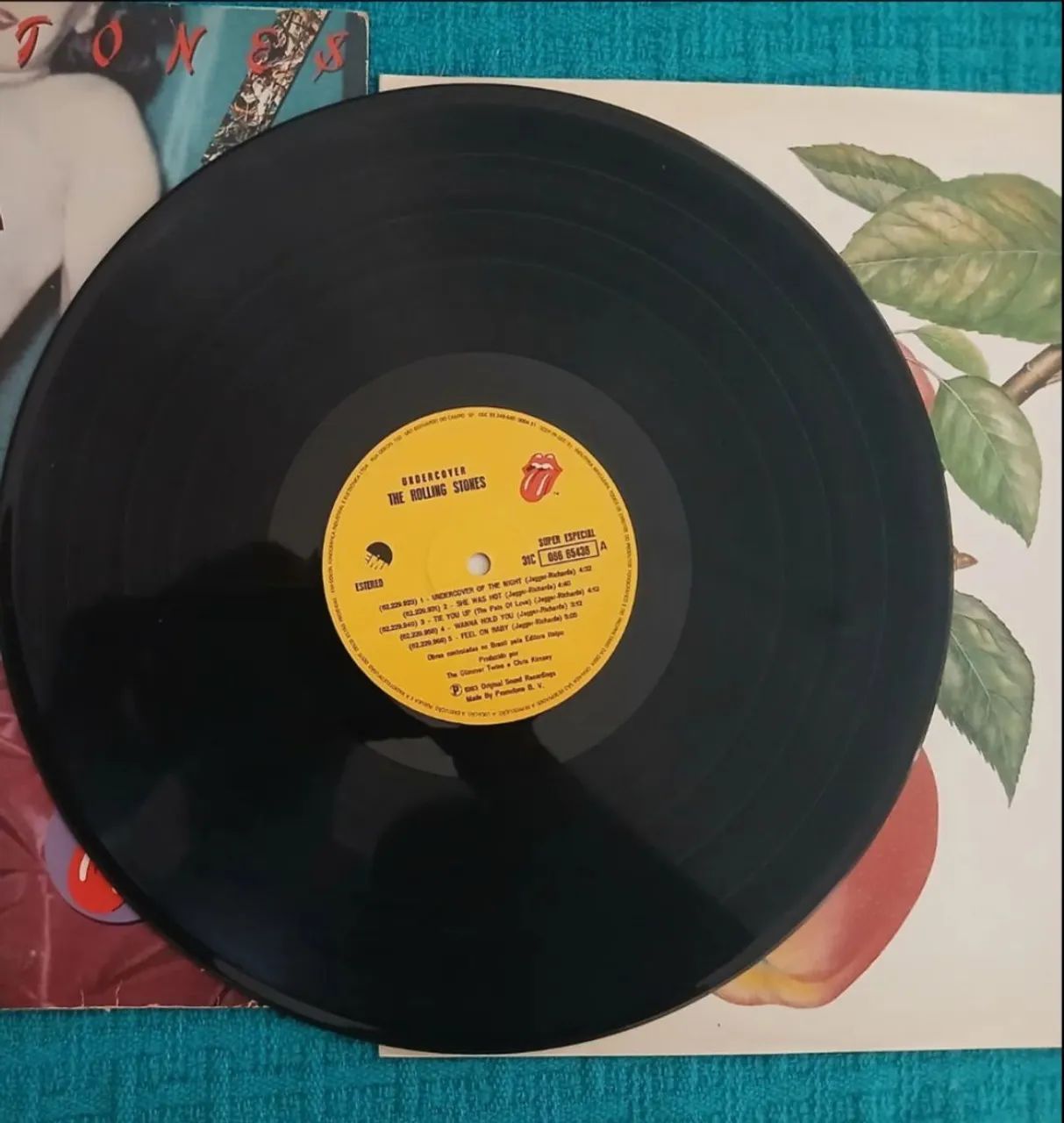The Rolling Stones - Undercover (1983) - Vinil Original Brasileiro - Edição Rara!** - Foto 3