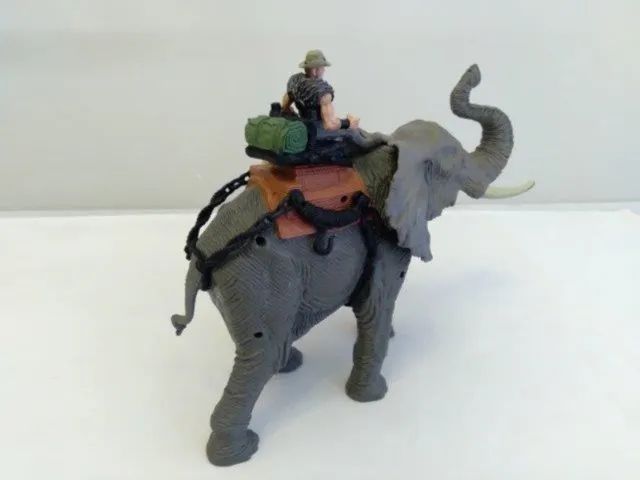lote chap mei - jungle adventure - elefante + boneco (usados) - itens raros - Foto 3