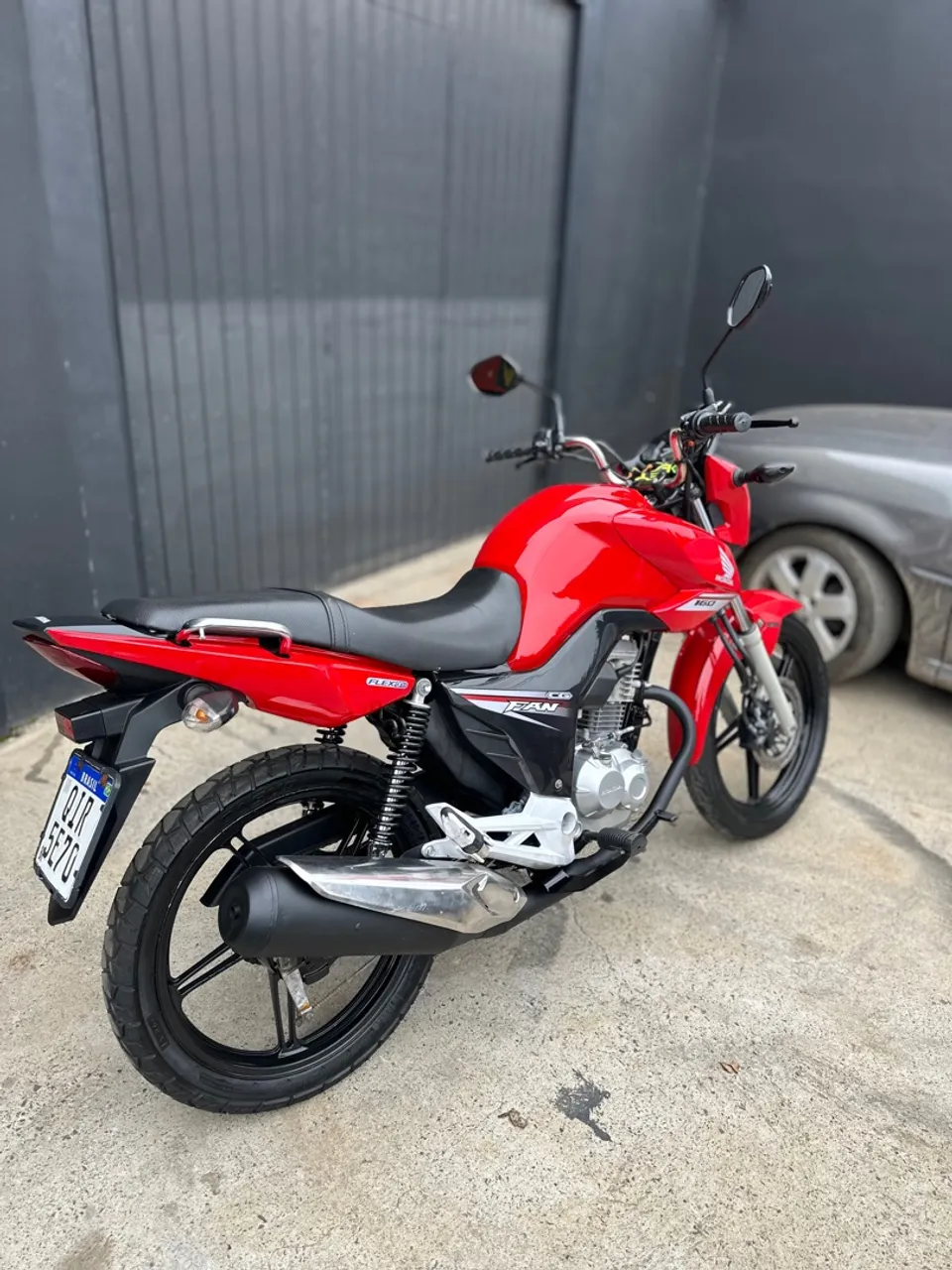 Honda fan 2018 - impecável