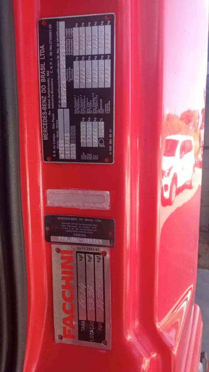 Caminhão toco atego 14 19