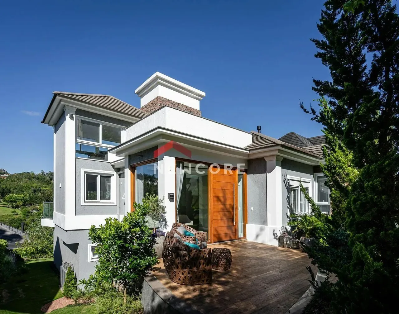 Casa de condomínio em Rua das Araucárias - Prinstrop - Gramado/RS