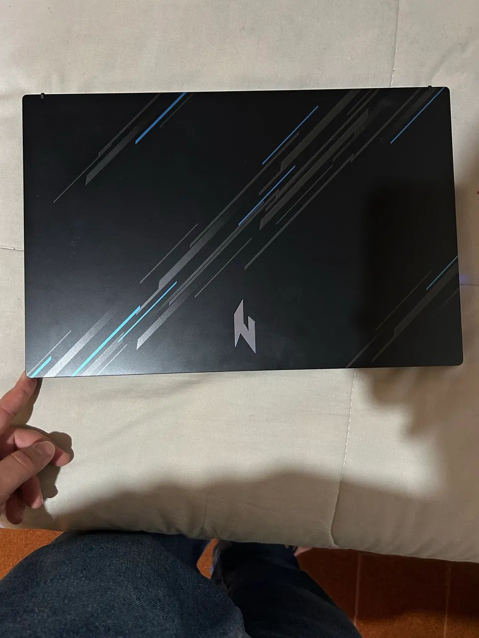 Acer nitro V1564295047938434123