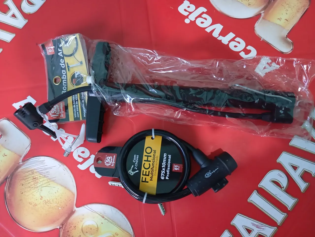 Kit Bicicleta - Bomba de Ar + Cadeado