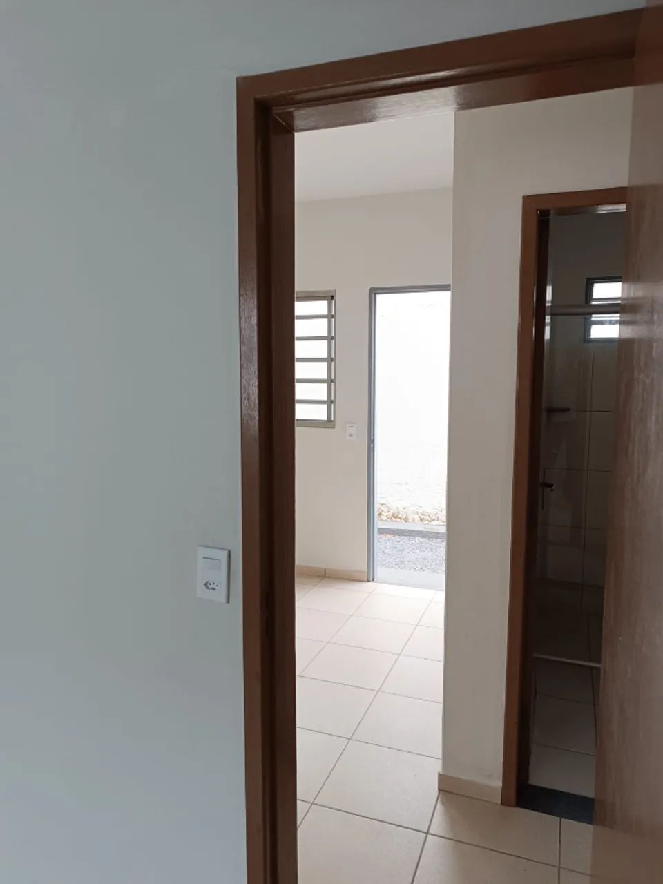 ALUGUEL DE KITNET EM LUZIANIA - AOS FUNDOS DO QUARTEL DA PM - Foto 4
