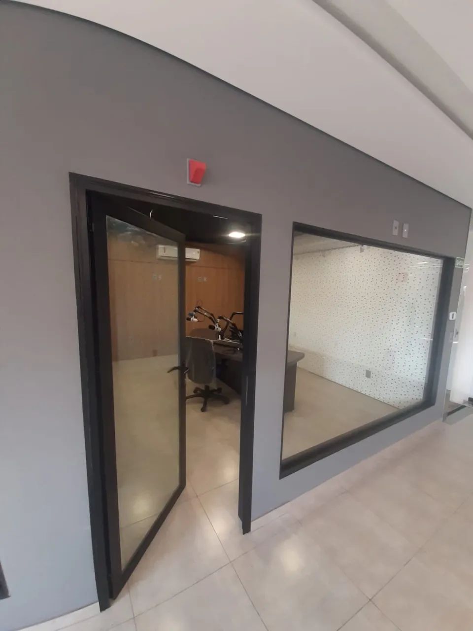 Porta anti ruídos sobre  - Foto 2