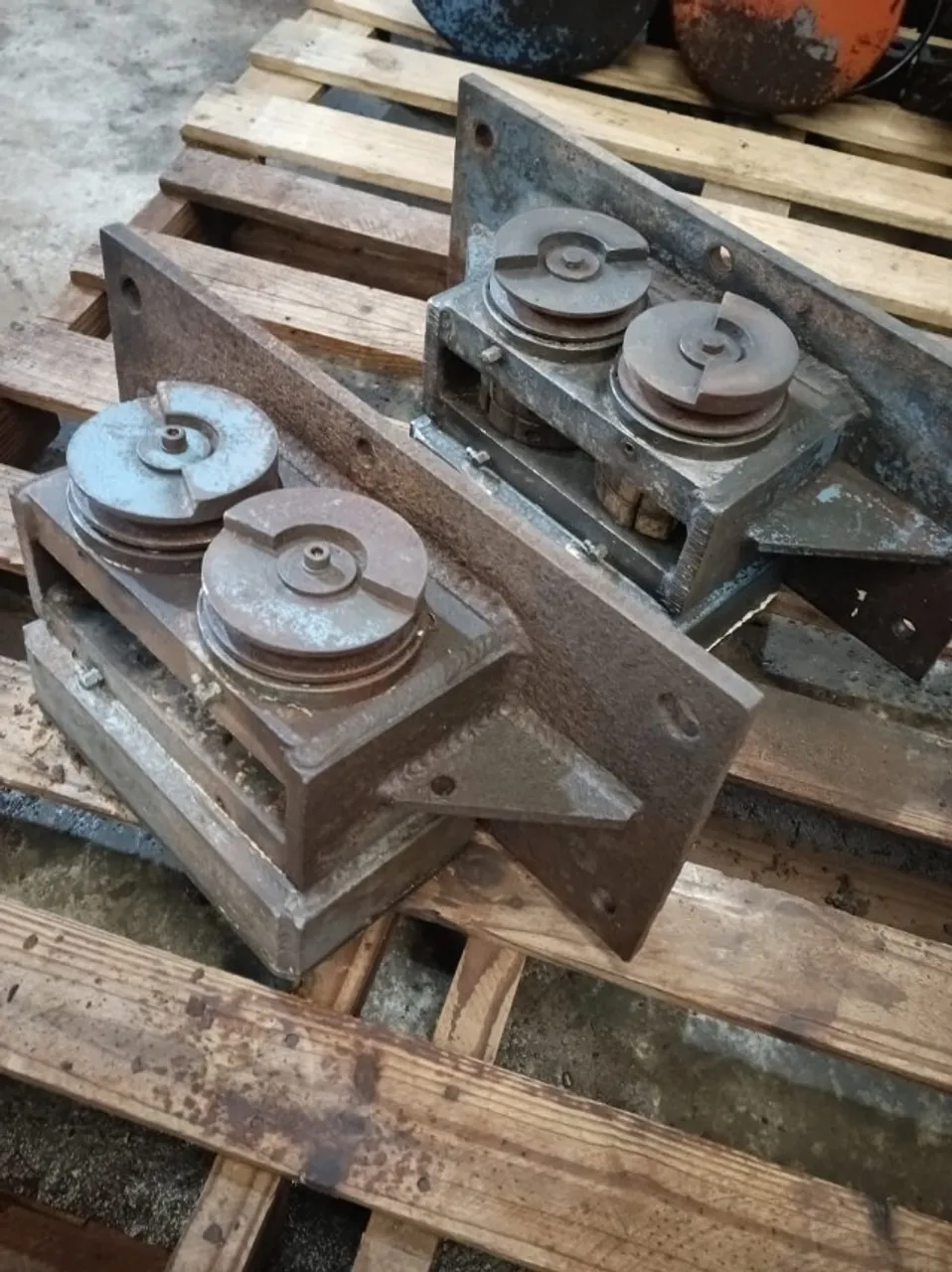 Vibrador Menegotti - Máq. Paver e Bloco de Concreto