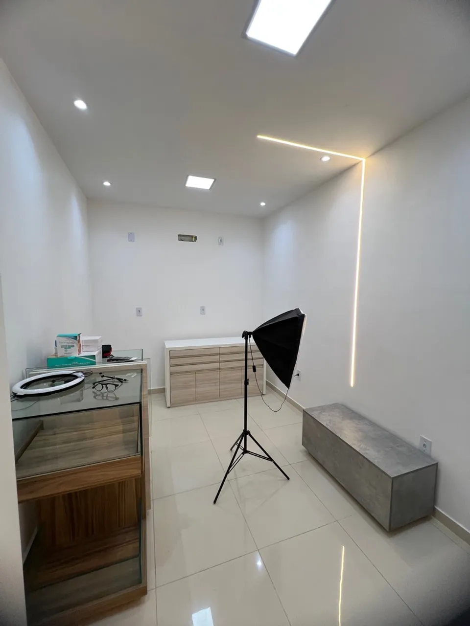 Alugo Sala para Esteticista - Gomes de Matos Montese