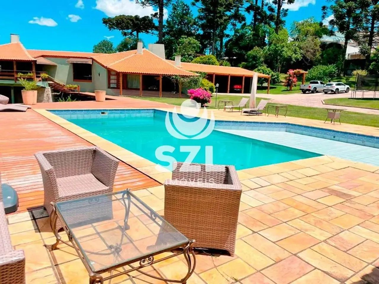 Linda casa Alto Padrão