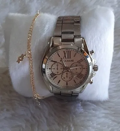 Relógio feminino com pulseira a prova de água Prata