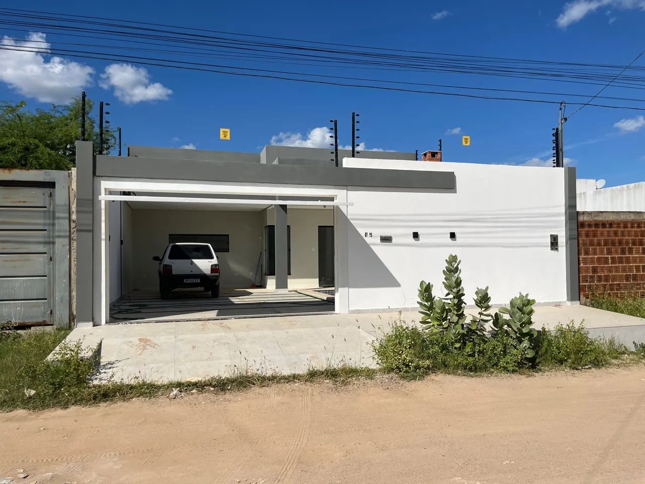 Casa Moderna 10x20 no Padre Cícero 