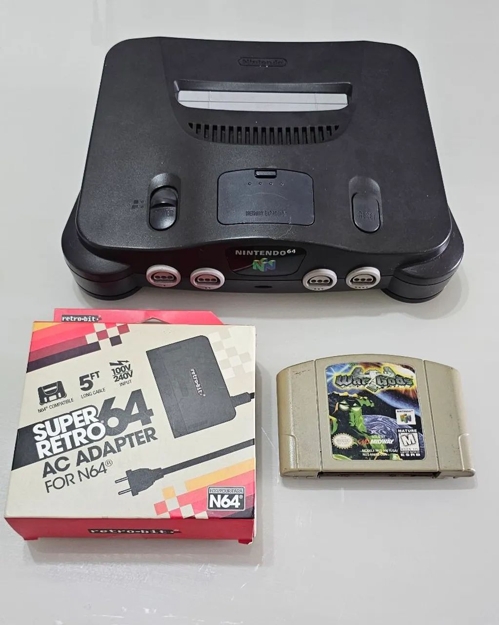 Nintendo 64 com Jogo War Gods