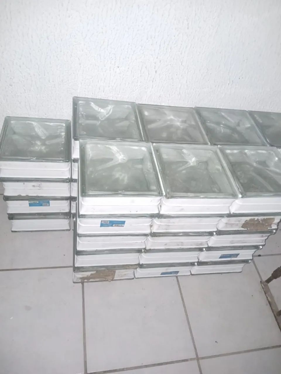 Tijolos de vidro 64296124996482120