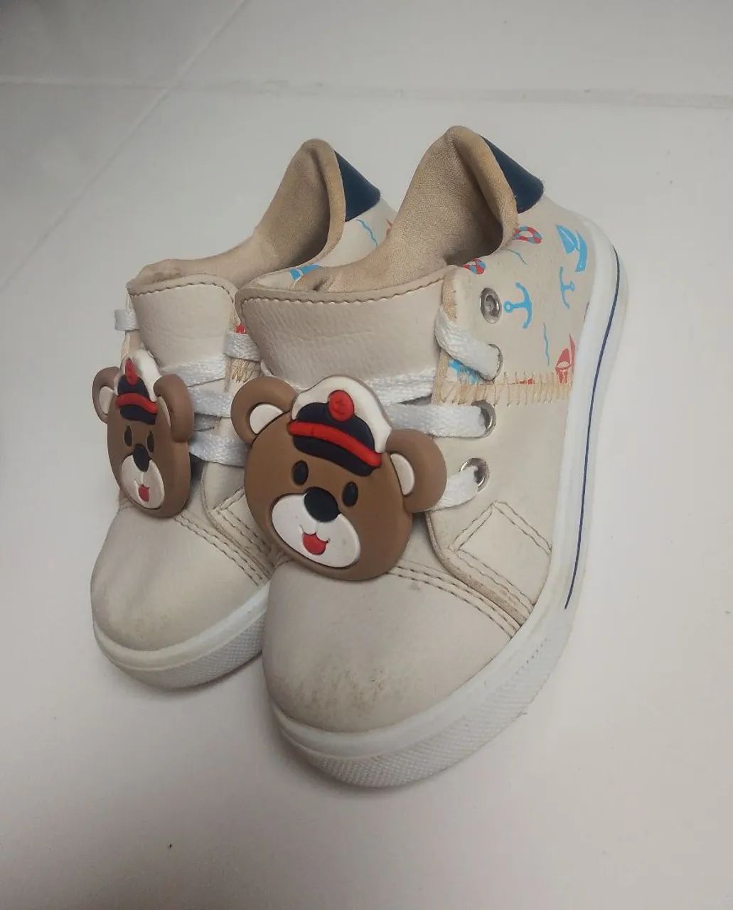 Tênis Infantil Pequeno -  Usado
