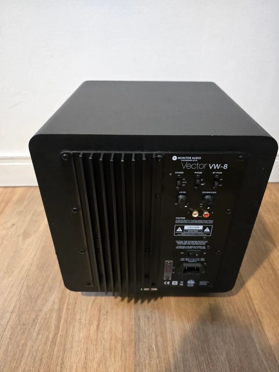 Subwoofer Ativo Monitor Audio Vector VW-8 200w 8inc - Foto 2