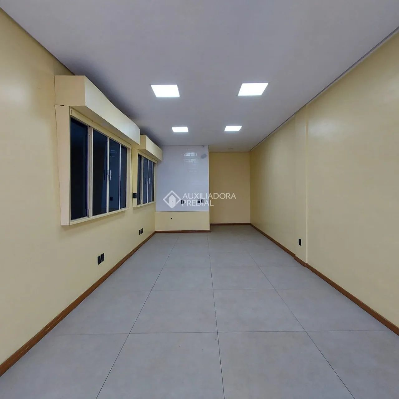 Sala comercial para alugar - Foto 4