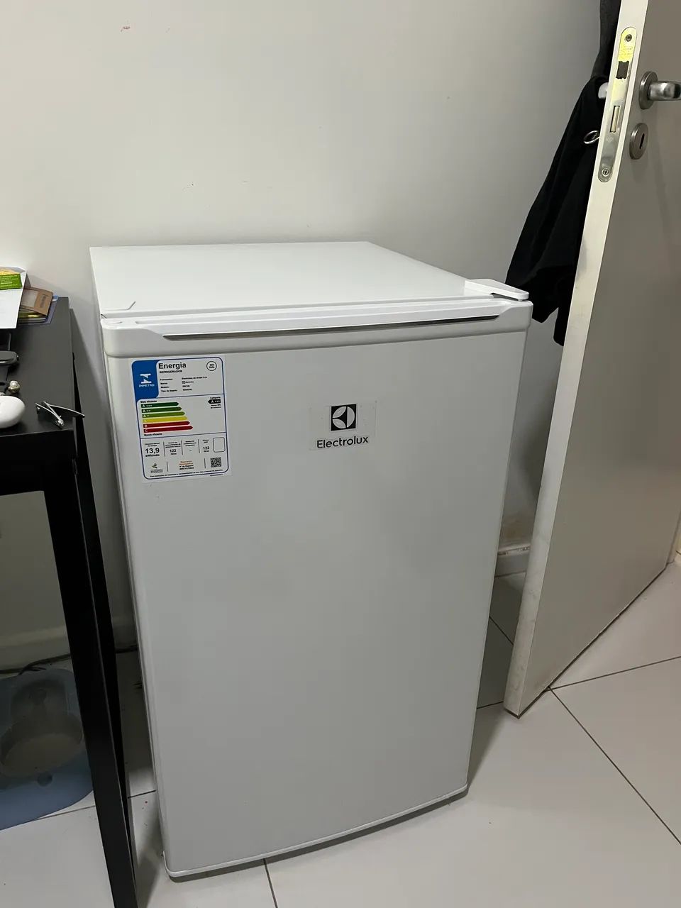 frigobar eletrolux 122L