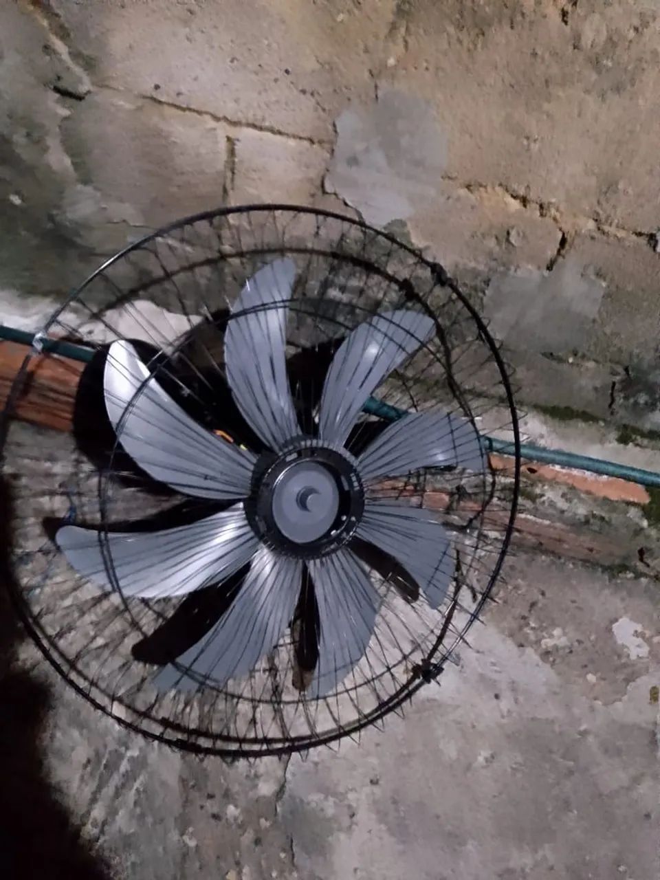 Ventilador de parede Britânia 