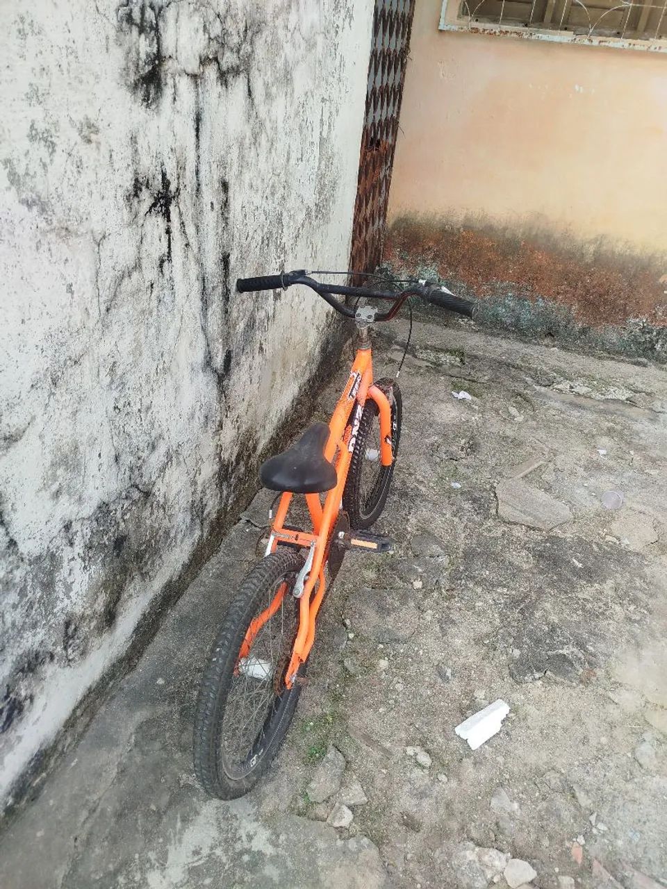 Bicicleta de adolescente laranja  - Foto 3