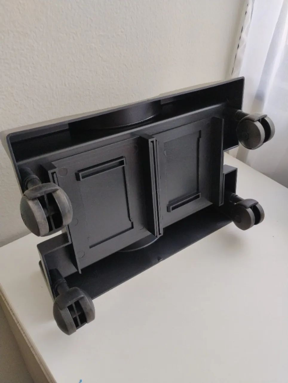 Suporte para CPU com rodinhas  - Foto 5