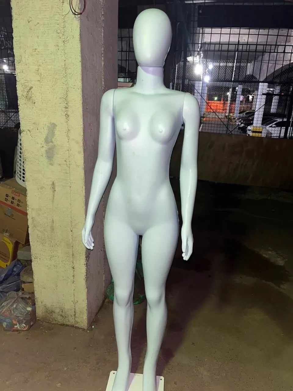 Manequim feminino 