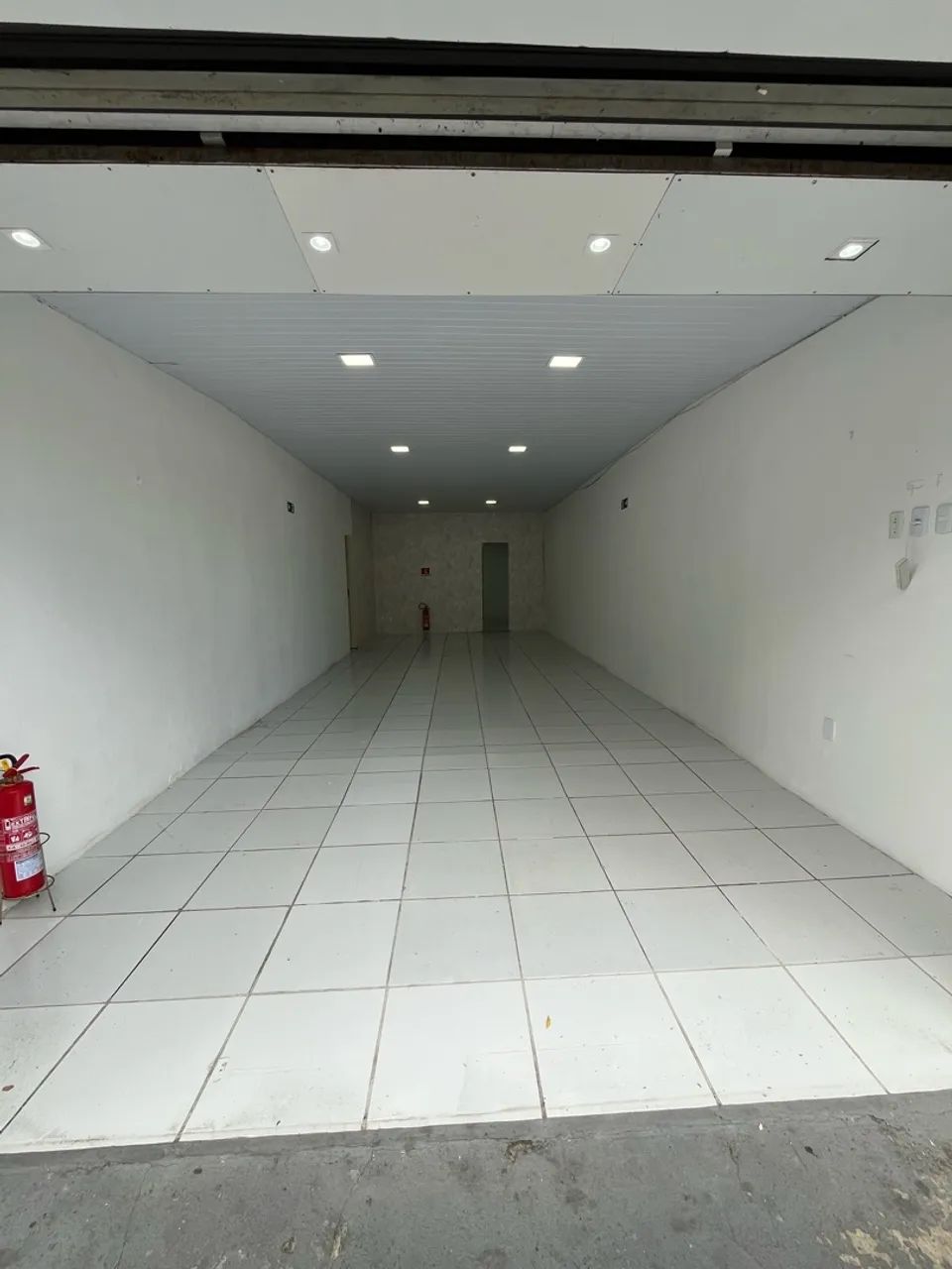 Alugo, quase esquina com Bezerra de Menezes - Foto 3