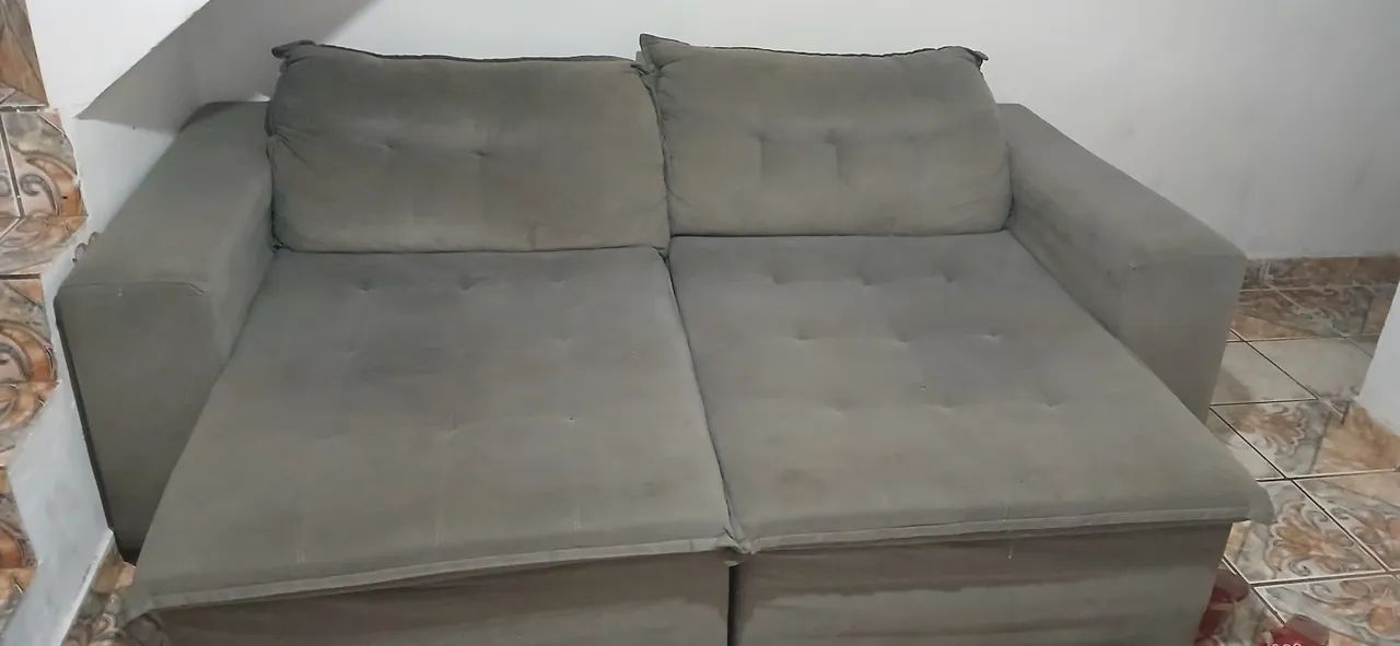Sofá 2 lugares 
