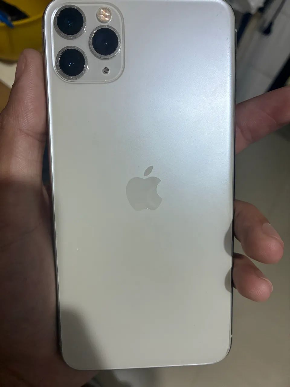 IPHONE 11 PRO MAX - FAÇO TROCA! - Foto 2