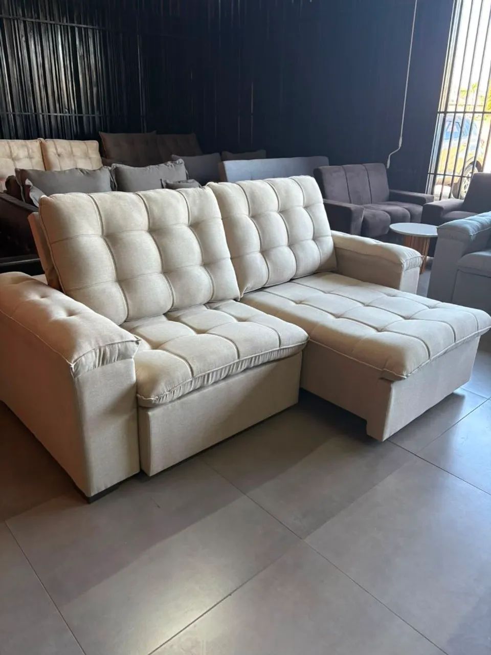 Sofá retrátil e reclinável Novo a pronta entrega  - Foto 5