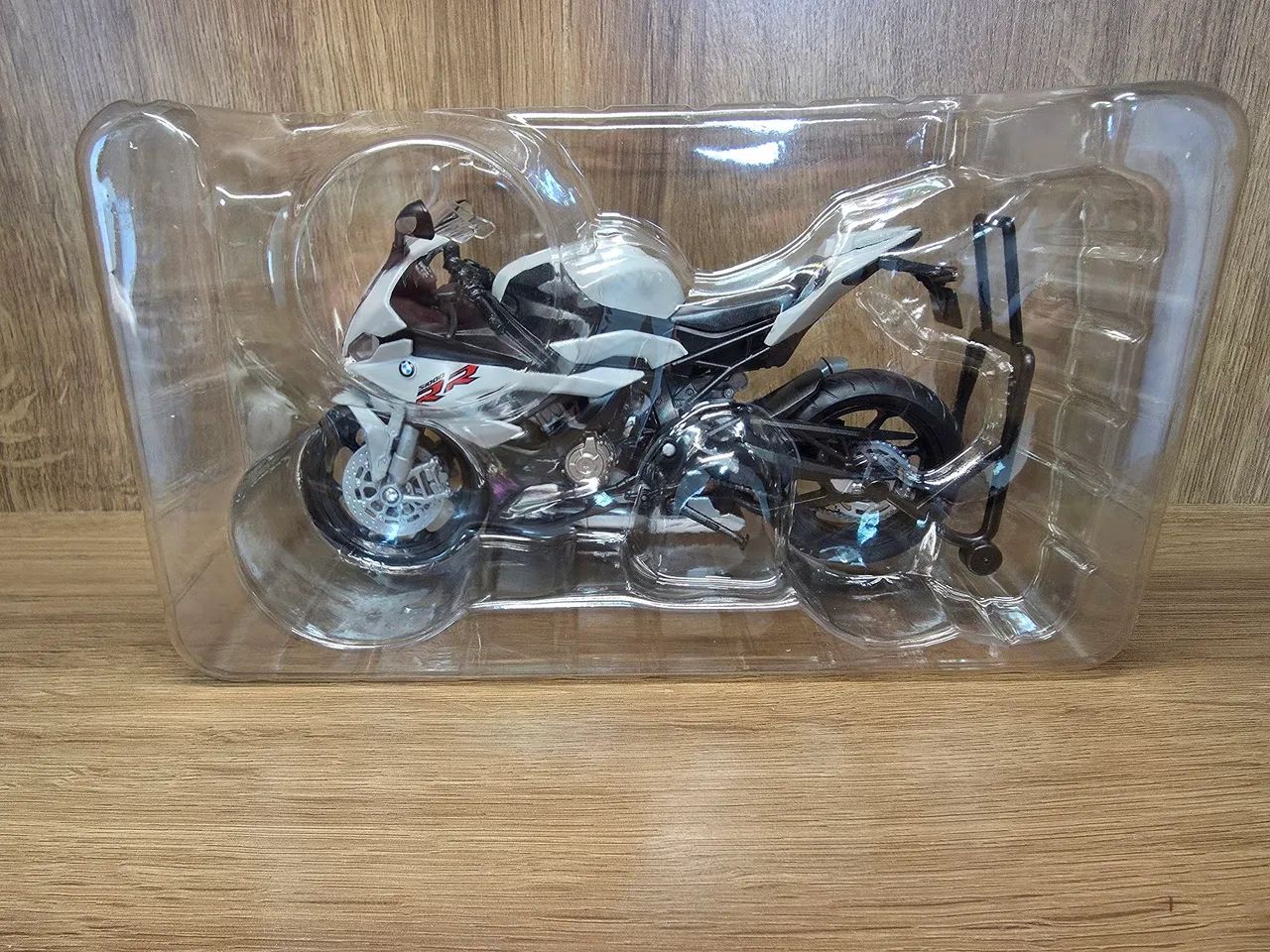 Miniatura BMW S1000RR escala 1:12 Welly  - Foto 2