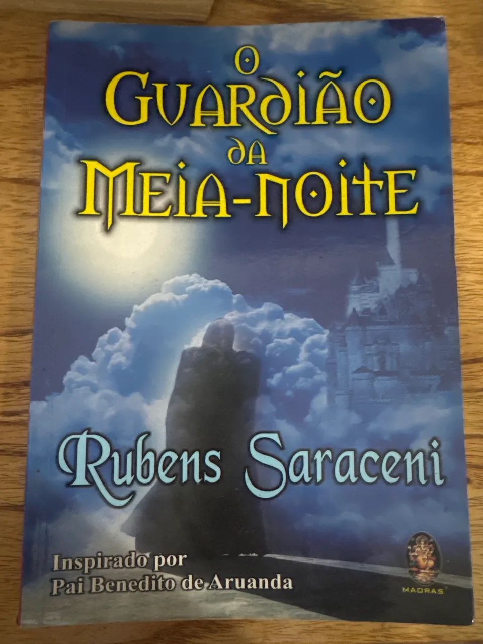 O guardião da meia noite Rubens saraceni 