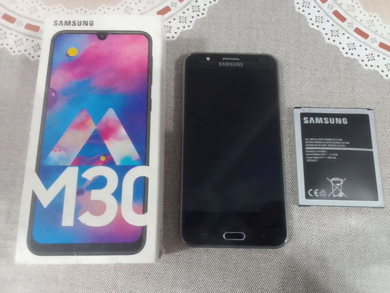 Galaxy M30.