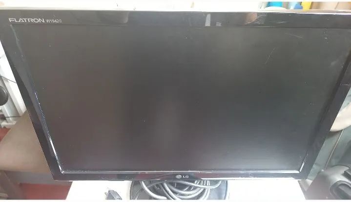 Vendo Monitor LG 19 polegadas usado