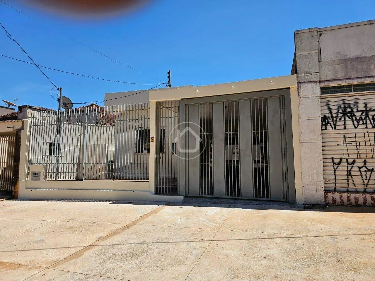 IMÓVEL NO CENTRO