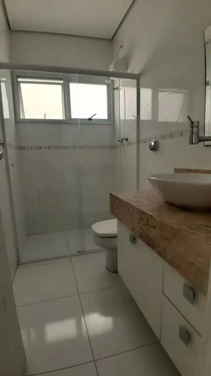 Casa com 4 dormitórios à venda, 250 m² por R$ 1.750.000,00 - Condomínio Colinas do Sol - S - Foto 12
