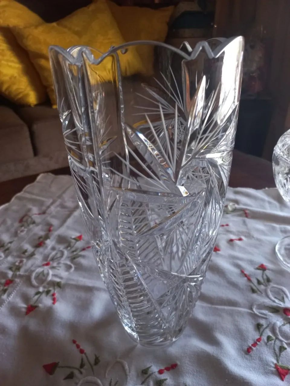 Vaso em Cristal Lapidado - Vintage e Sofisticado - Foto 3