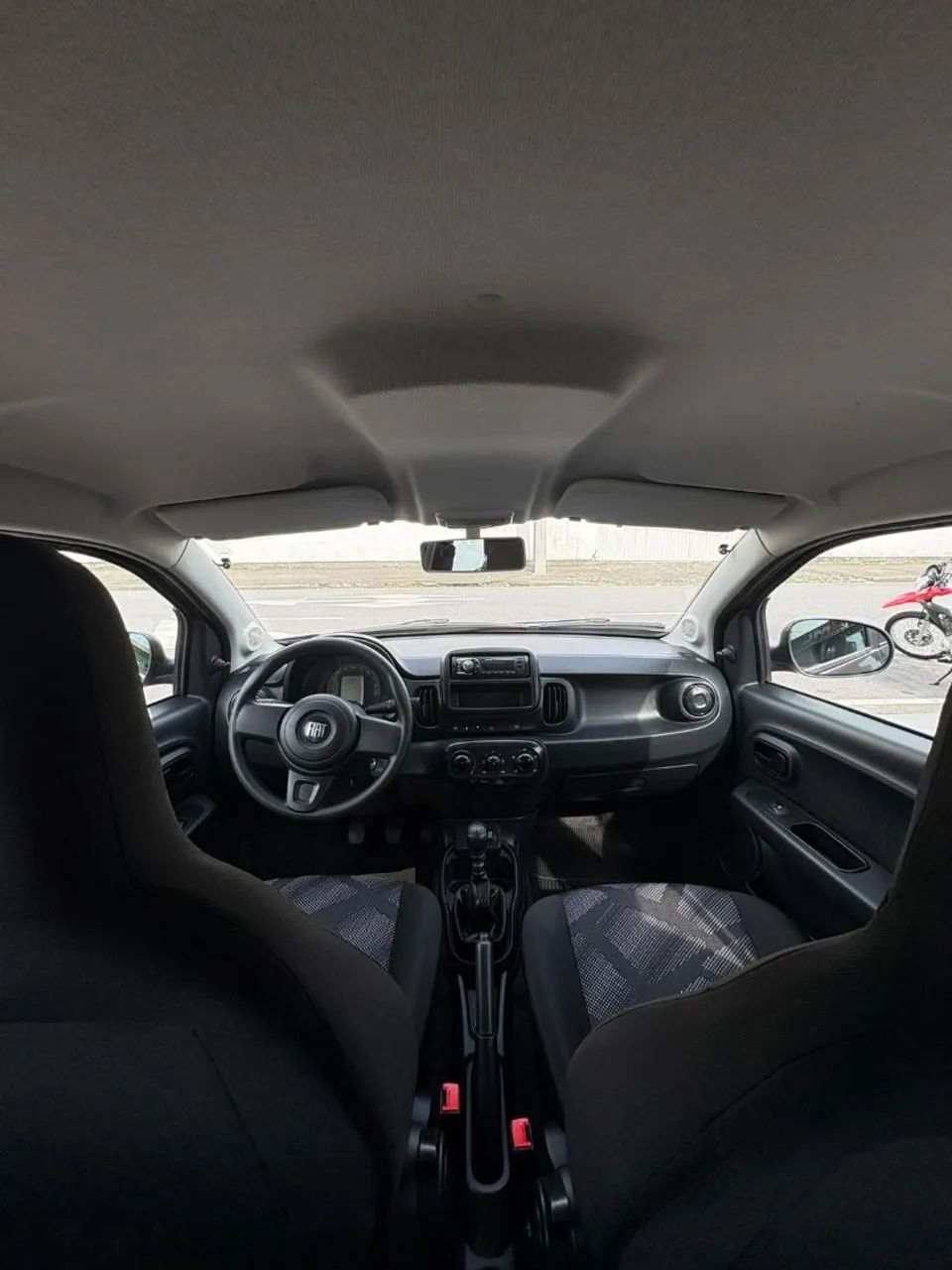 Fiat Mobi Like 1.0 Fire Flex 5P. 2024