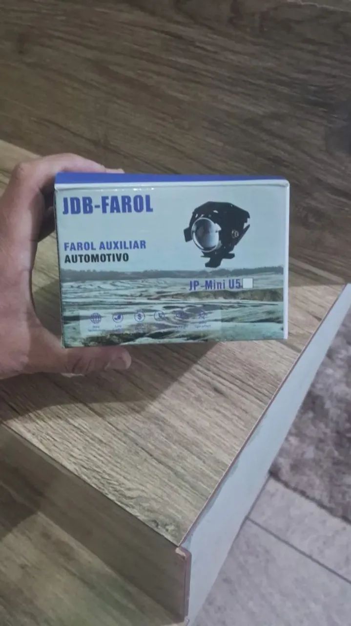 Vendo par de farol de milha novo  - Foto 3