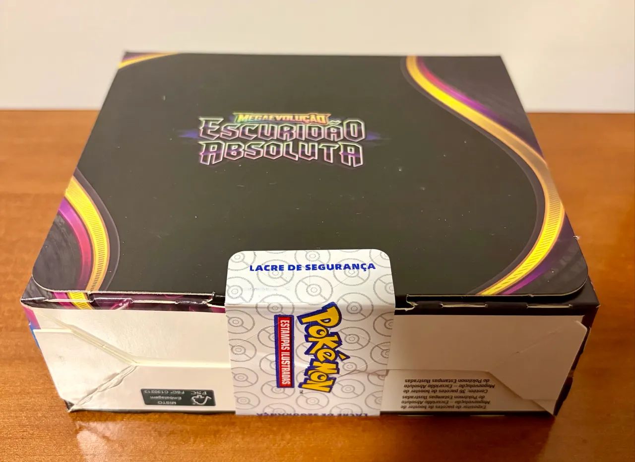 Booster box Pokémon Escuridão Absoluta ME05  - Foto 2