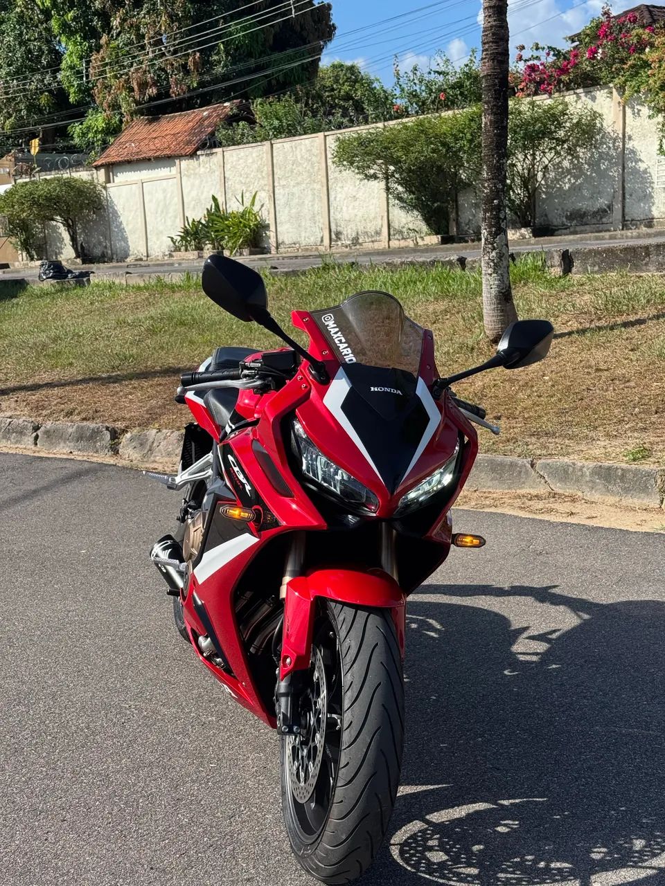 CBR 650R 2023 - Foto 3