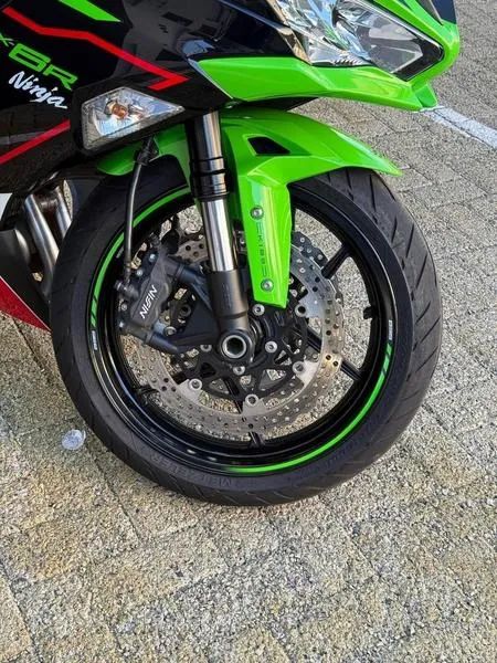 Kawasaki Zx-6r 600cc 2022 - 1496383055 | OLX