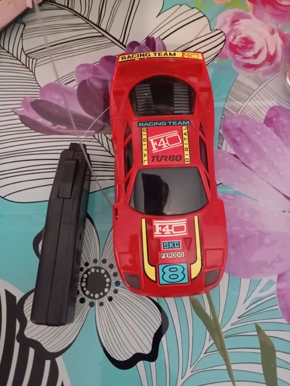 Carrinho com Controle Remoto Antigo