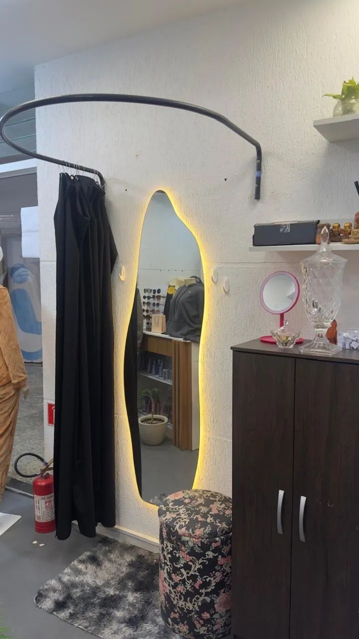 Loja de roupas, acessórios e cosméticos. - Foto 4