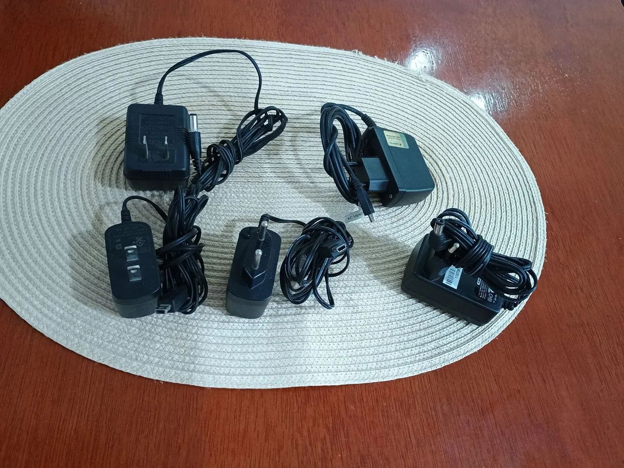Carregadores pra aparelhos antigos. - Foto 2