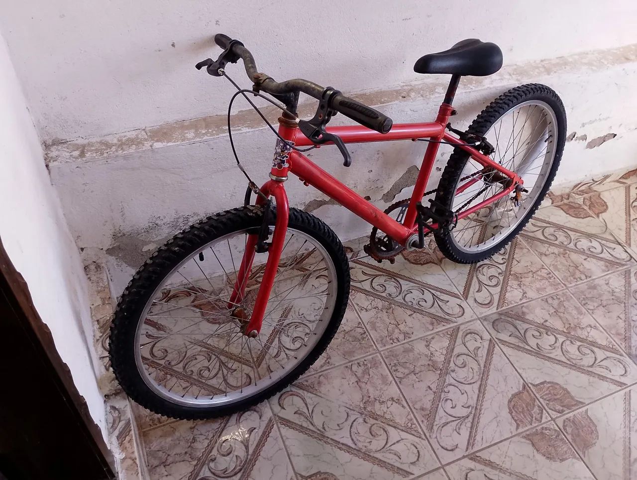 Bicicleta aro 20 vermelha - Foto 2