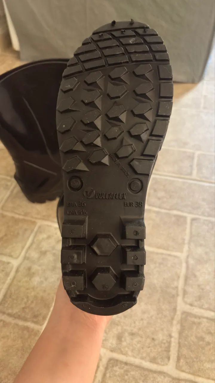 Bota de segurança pvc  - Foto 2