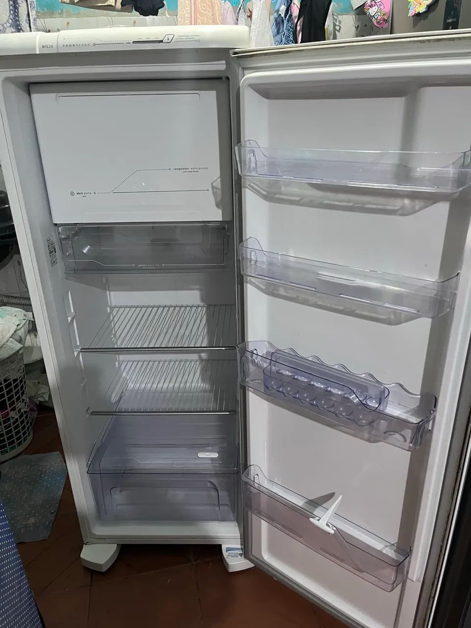 Geladeira Eletrolux