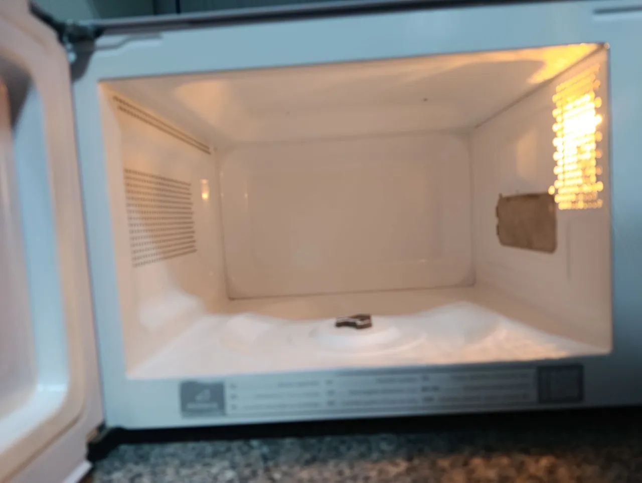 Microondas Eletrolux 20Litros - Foto 3