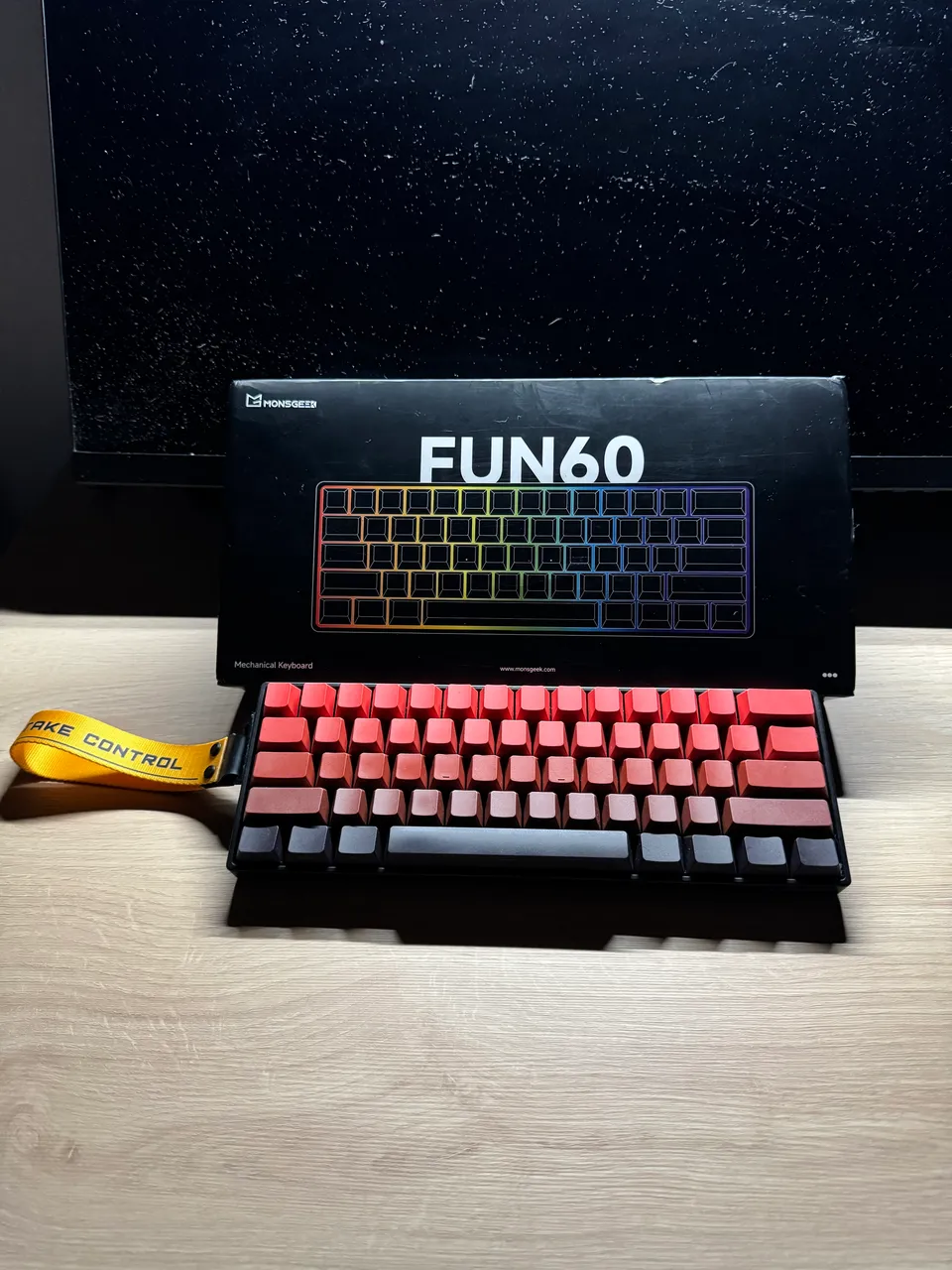 Teclado Magnetico Win 68He - Periféricos e Acessórios de
