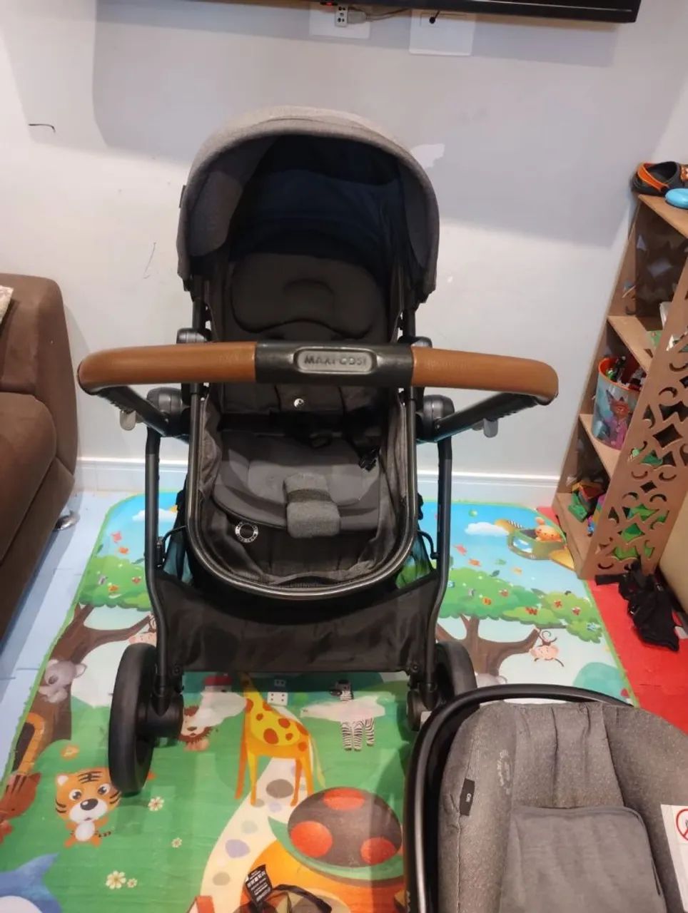 Carinho e Bebê conforto Cosi