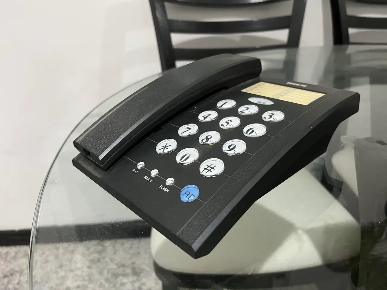 Aparelho de telefone Fixo antigo 